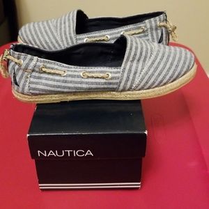 🌸Nautica shoes